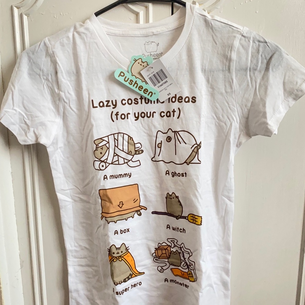 NWT Pusheen graphic tee size XS